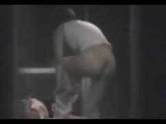 Cô gái tóc vàng phải thoát sex thủ dâm bằng lồn giả ra khỏi nhà tù chết tiệt